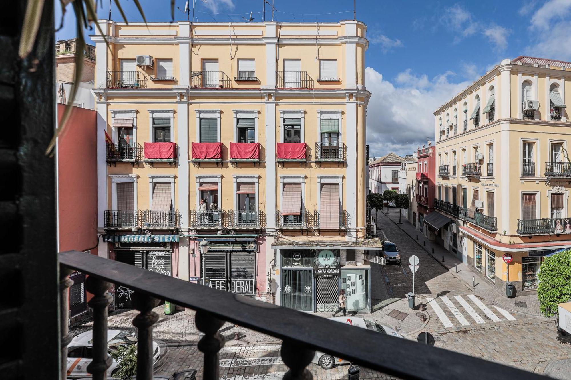Bonito Duplex Con Terraza Calle Feria Apartamento *